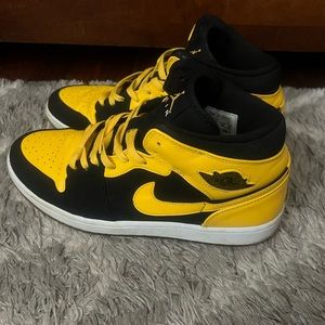Mens Jordan 1’s